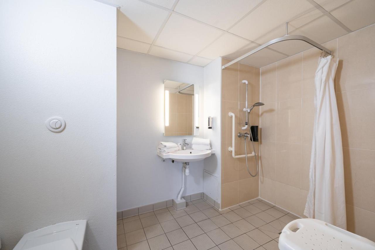 B&B Hotel Saintes Buitenkant foto
